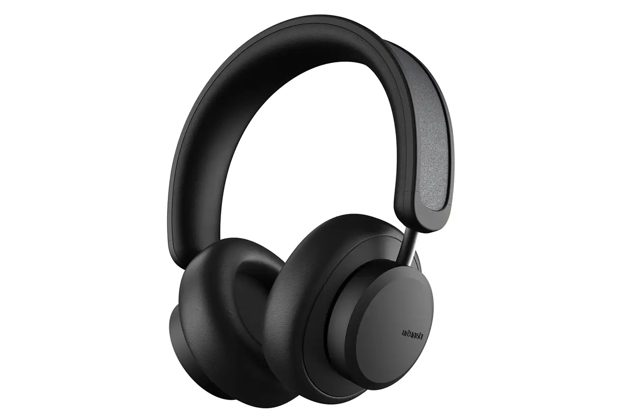 casque urbanista los angeles urbanista_los_angeles_black_studio_packshot4 Urbanista Los Angeles Solar Powered Headphones in Black studio packshot