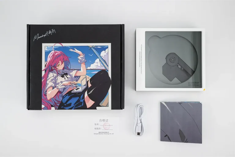 Moondrop Discdream 2 lifestyle photo box contents