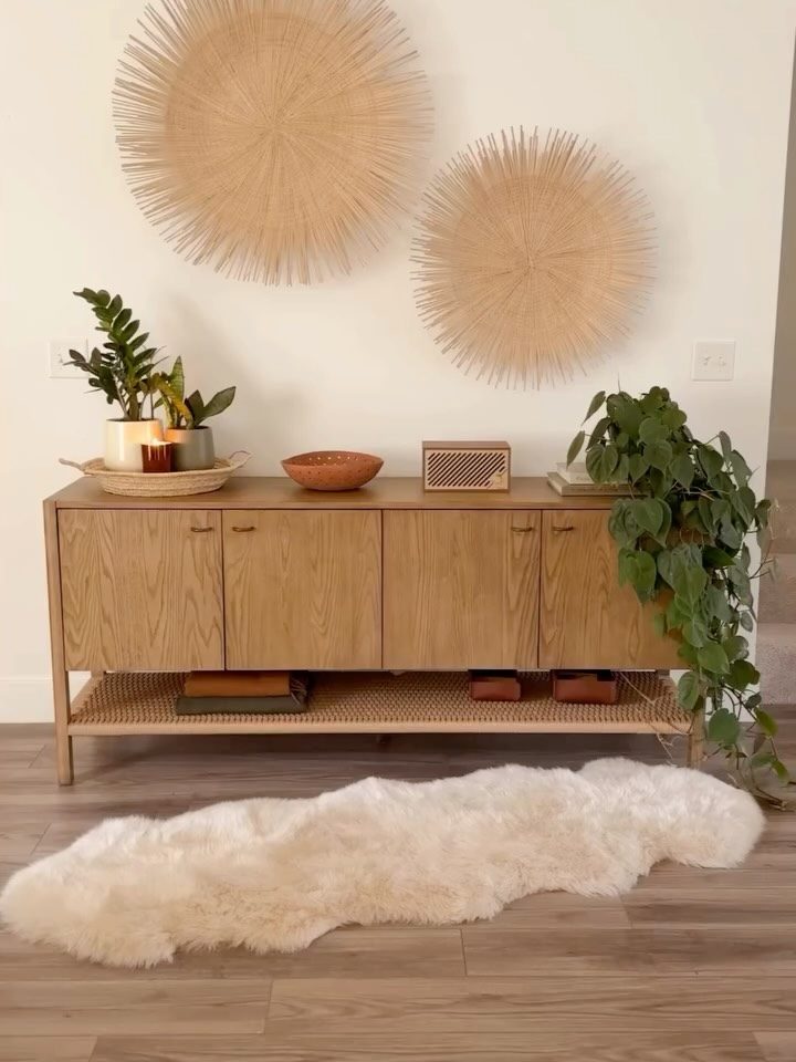 Instagram post from luxe.sound. This post is in position 4.