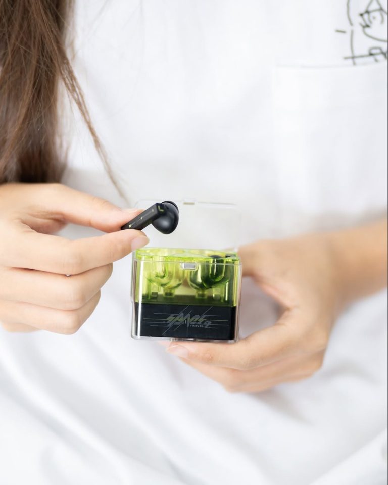 Instagram post from luxe.sound. This post is in position 1.